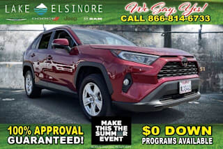 2019 Toyota RAV4 XLE 2T3W1RFV5KW047604 2019 Toyota RAV4 XLE
