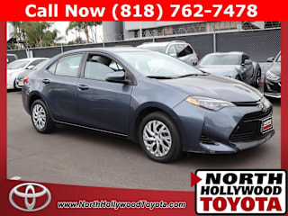 2017 Toyota Corolla LE 5YFBURHE9HP704295 2017 Toyota Corolla LE