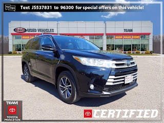 2018 Toyota Highlander XLE 5TDJZRFH5JS537831 2018 Toyota Highlander XLE