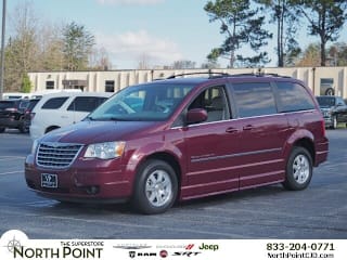 2009 Chrysler Town and Country 2A8HR541X9R508562 2009 Chrysler Town and Country