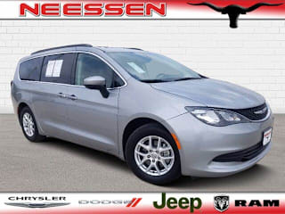 2020 Chrysler Voyager LXi 2C4RC1DG3LR163926 2020 Chrysler Voyager LXi