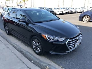 2018 Hyundai Elantra 5NPD84LF4JH321318 2018 Hyundai Elantra