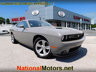 2019 Dodge Challenger SXT 2C3CDZAG0KH719043 2019 Dodge Challenger SXT