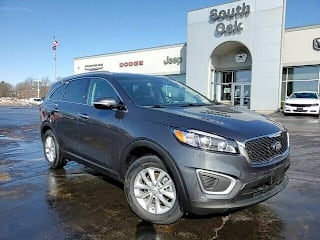 2018 Kia Sorento 5XYPG4A3XJG375691 2018 Kia Sorento