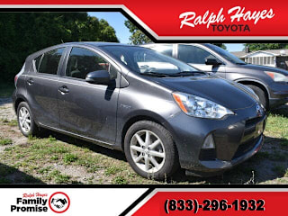 2014 Toyota Prius c Three JTDKDTB37E1077682 2014 Toyota Prius c Three