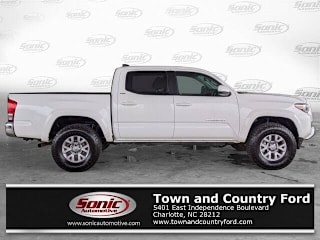 2017 Toyota Tacoma SR5 V6 5TFCZ5AN6HX117014 2017 Toyota Tacoma SR5 V6