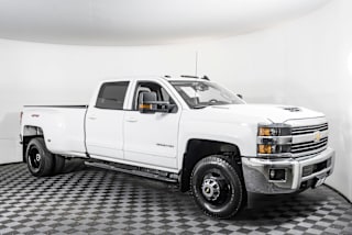 2018 Chevrolet Silverado 3500HD 1GC4KZEY1JF221796 2018 Chevrolet Silverado 3500HD