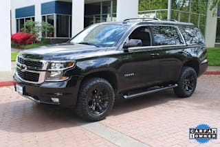 2018 Chevrolet Tahoe LT 1GNSKBKC9JR110085 2018 Chevrolet Tahoe LT
