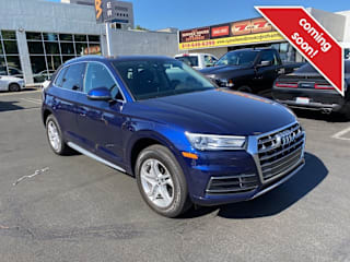 2019 Audi Q5 2.0T quattro Premium WA1ANAFY4K2073575 2019 Audi Q5 2.0T quattro Premium