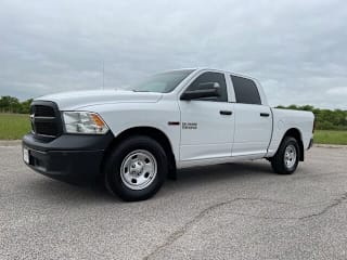 2018 Ram Pickup 1500 1C6RR6KM7JS280562 2018 Ram Pickup 1500