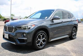 2017 BMW X1 sDrive28i WBXHU7C32H5H33242 2017 BMW X1 sDrive28i
