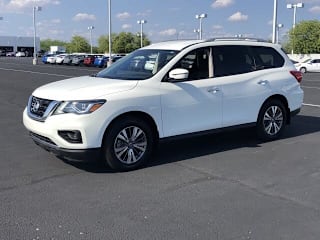 2020 Nissan Pathfinder S 5N1DR2AN0LC623470 2020 Nissan Pathfinder S
