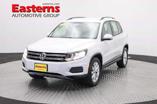 2018 Volkswagen Tiguan Limited WVGBV7AX1JK001187 2018 Volkswagen Tiguan Limited