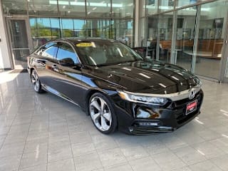 2018 Honda Accord Touring 1HGCV2F95JA037154 2018 Honda Accord Touring