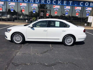 2017 Volkswagen Passat 1VWBT7A30HC063141 2017 Volkswagen Passat