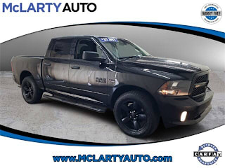2018 Ram Pickup 1500 Express 1C6RR7KT5JS298037 2018 Ram Pickup 1500 Express