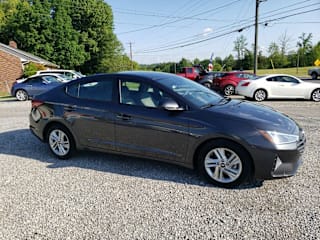 2020 Hyundai Elantra SEL 5NPD84LF4LH561116 2020 Hyundai Elantra SEL