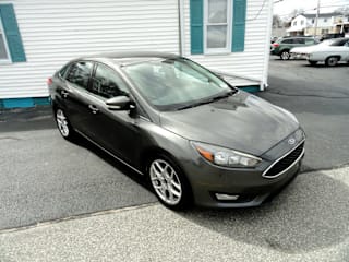 2015 Ford Focus SE 1FADP3F22FL319453 2015 Ford Focus SE
