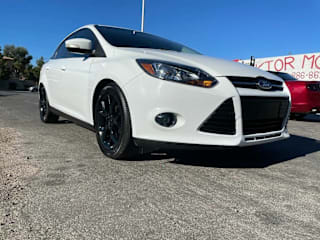 2014 Ford Focus SE 1FADP3F2XEL443730 2014 Ford Focus SE