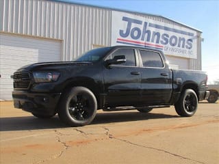 2019 Ram Pickup 1500 1C6SRFFT0KN553814 2019 Ram Pickup 1500