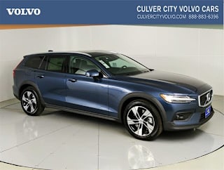 2021 Volvo V60 Cross Country T5 YV4102WK2M1067687 2021 Volvo V60 Cross Country T5