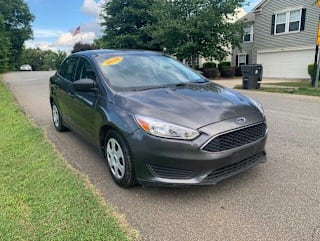 2018 Ford Focus S 1FADP3E22JL318880 2018 Ford Focus S
