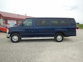 2011 Ford E-Series Wagon E-350 SD XL 1FBSS3BL1BDB11085 2011 Ford E-Series Wagon E-350 SD XL