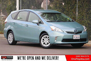 2014 Toyota Prius v JTDZN3EU2E3294447 2014 Toyota Prius v