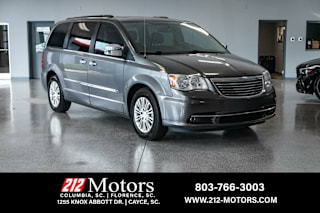 2016 Chrysler Town and Country Touring-L Anniversary Edition 2C4RC1CG7GR132699 2016 Chrysler Town and Country Touring-L Anniversary Edition
