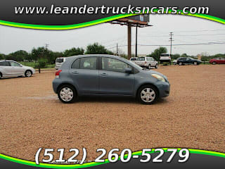 2009 Toyota Yaris Base JTDKT903895256739 2009 Toyota Yaris Base