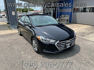 2017 Hyundai Elantra SE KMHD84LF0HU243325 2017 Hyundai Elantra SE