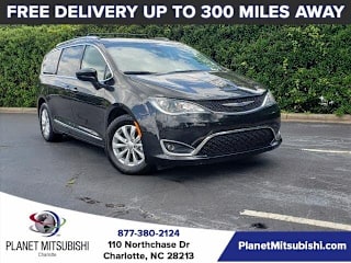 2019 Chrysler Pacifica Touring L 2C4RC1BG1KR651158 2019 Chrysler Pacifica Touring L
