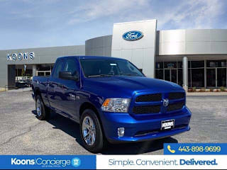 2018 Ram Pickup 1500 1C6RR7FT5JS185909 2018 Ram Pickup 1500