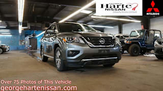 2018 Nissan Pathfinder SV 5N1DR2MM1JC678901 2018 Nissan Pathfinder SV