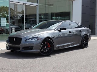 2016 Jaguar XJ Supercharged SAJWA1CE1GMW03726 2016 Jaguar XJ Supercharged