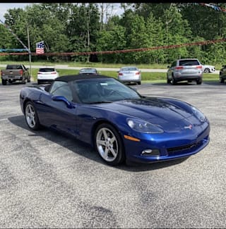 2005 Chevrolet Corvette Base 1G1YY34U555131065 2005 Chevrolet Corvette Base