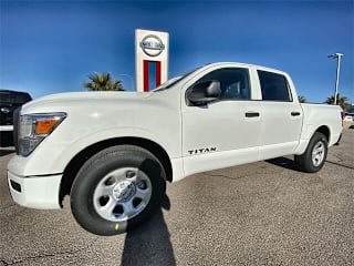 2021 Nissan Titan S 1N6AA1EE2MN512814 2021 Nissan Titan S