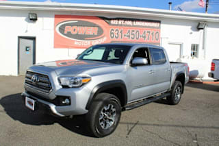 2017 Toyota Tacoma 3TMCZ5AN7HM098611 2017 Toyota Tacoma