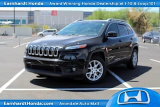2018 Jeep Cherokee Latitude Plus 1C4PJLLB3JD573589 2018 Jeep Cherokee Latitude Plus