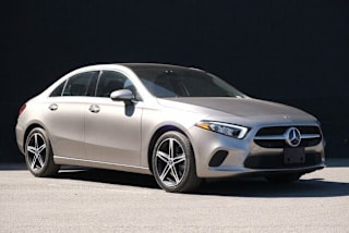 2019 Mercedes-Benz A-Class A 220 4MATIC WDD3G4FB1KW021745 2019 Mercedes-Benz A-Class A 220 4MATIC