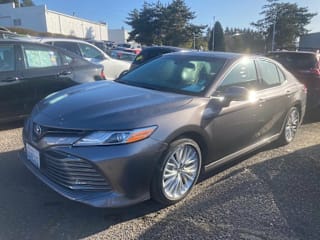 2018 Toyota Camry Hybrid XLE 4T1B21HK0JU503158 2018 Toyota Camry Hybrid XLE
