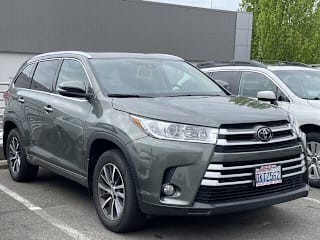 2018 Toyota Highlander XLE 5TDJZRFH9JS844578 2018 Toyota Highlander XLE