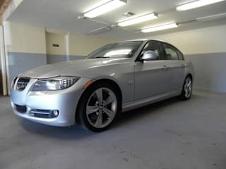 2011 BMW 3 Series WBAPL5G53BNN21981 2011 BMW 3 Series