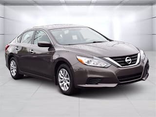 2017 Nissan Altima 2.5 S 1N4AL3AP1HC133732 2017 Nissan Altima 2.5 S
