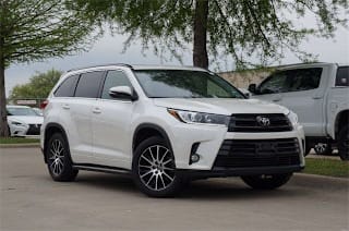 2018 Toyota Highlander SE 5TDKZRFH8JS539271 2018 Toyota Highlander SE