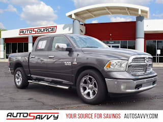 2017 Ram Pickup 1500 1C6RR6NT0HS662056 2017 Ram Pickup 1500