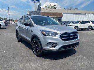 2018 Ford Escape SE 1FMCU9GD9JUC53581 2018 Ford Escape SE