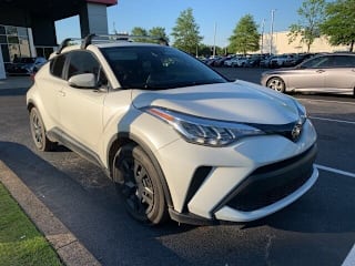 2020 Toyota C-HR LE JTNKHMBX7L1069054 2020 Toyota C-HR LE