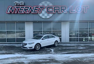2016 Ford Taurus 1FAHP2J81GG123702 2016 Ford Taurus