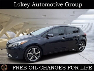 2017 Kia Forte5 KNAFX5A8XH5701468 2017 Kia Forte5